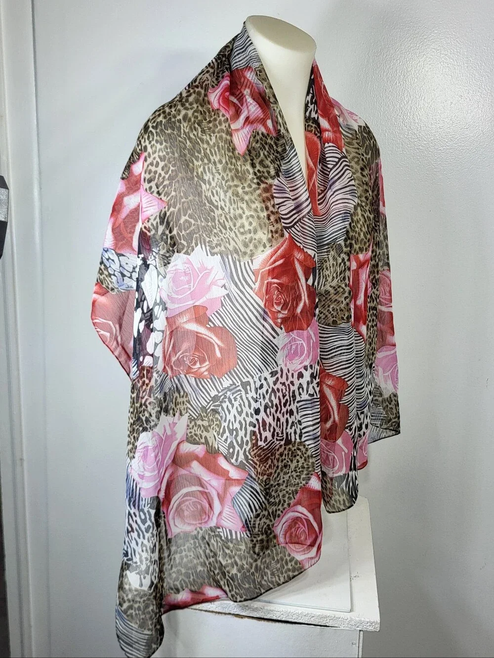 Sheer Floral & Leopard Lightweight Women's Scarf - Pink 22